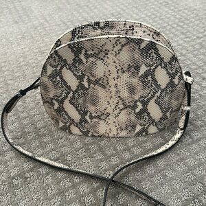 Vagabond crossbody bag